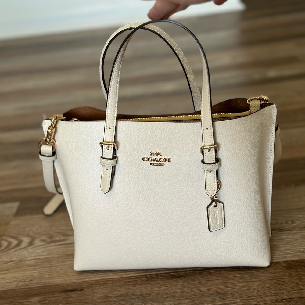 Coach purse - Picture 4 of 15